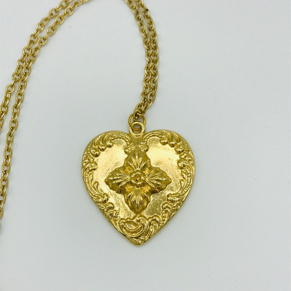 SOLD Vintage big heart necklace